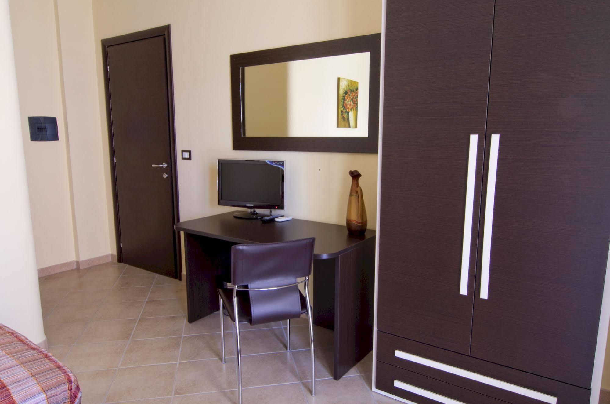 La Porta Accanto Bed & Breakfast